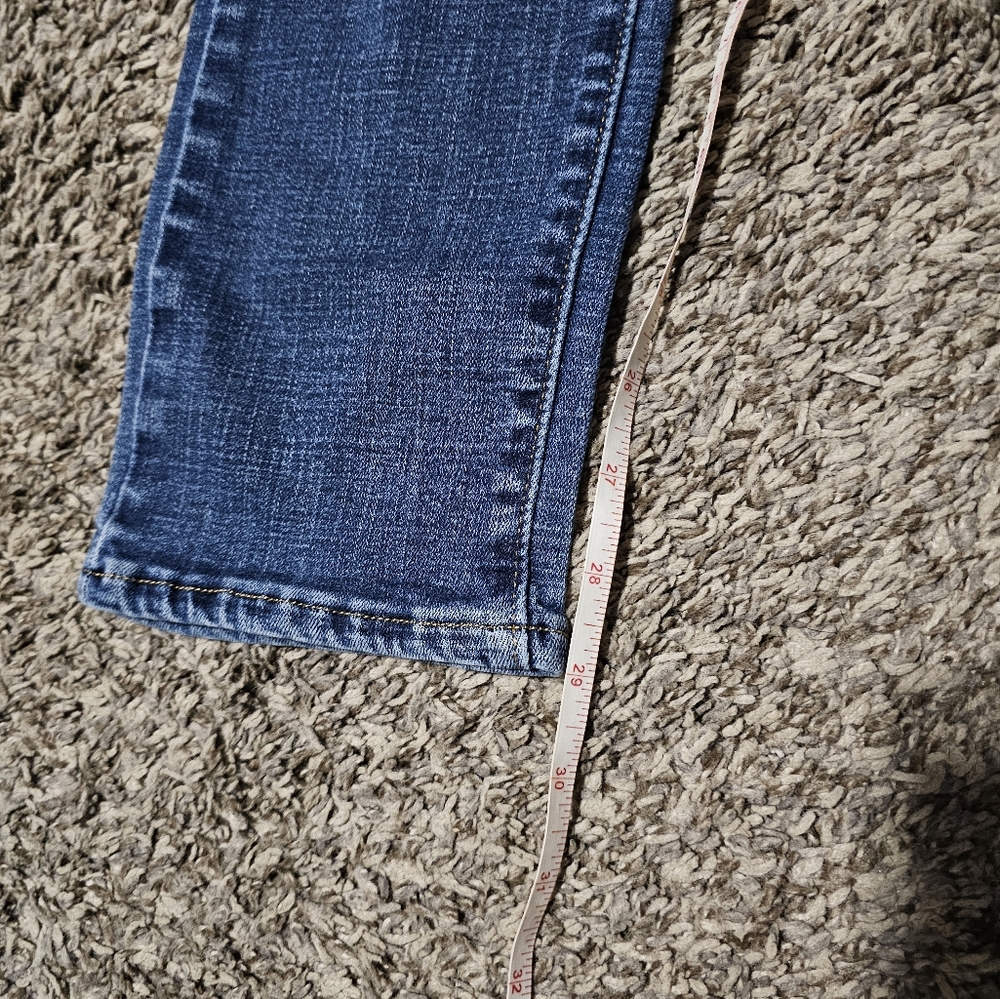 Levi Jeans - Picture 6 of 7